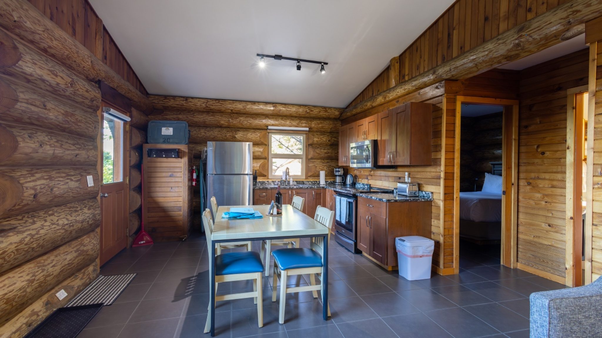Cabin 20 KITCHEN