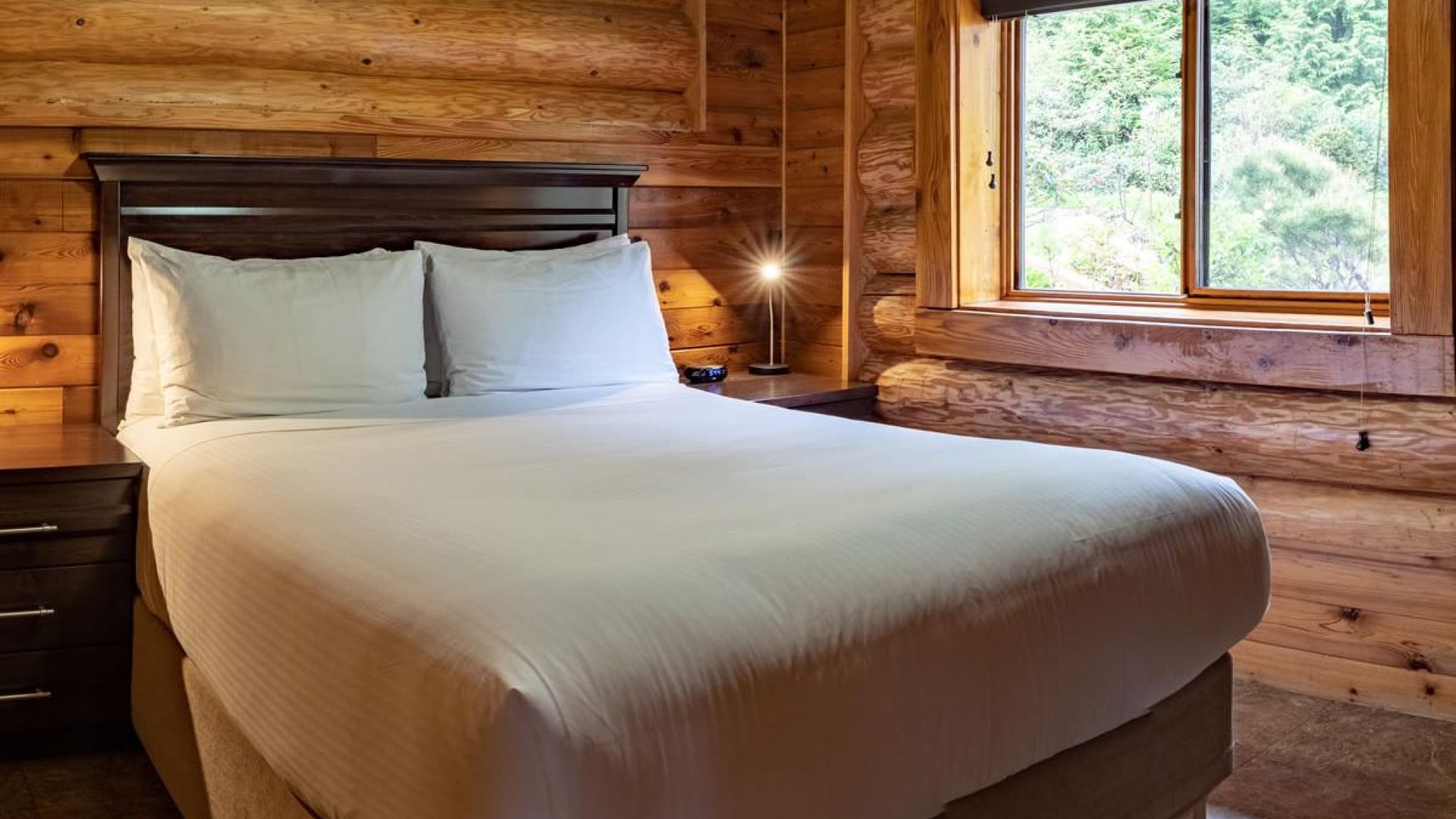 cabin14-bedroom2_1