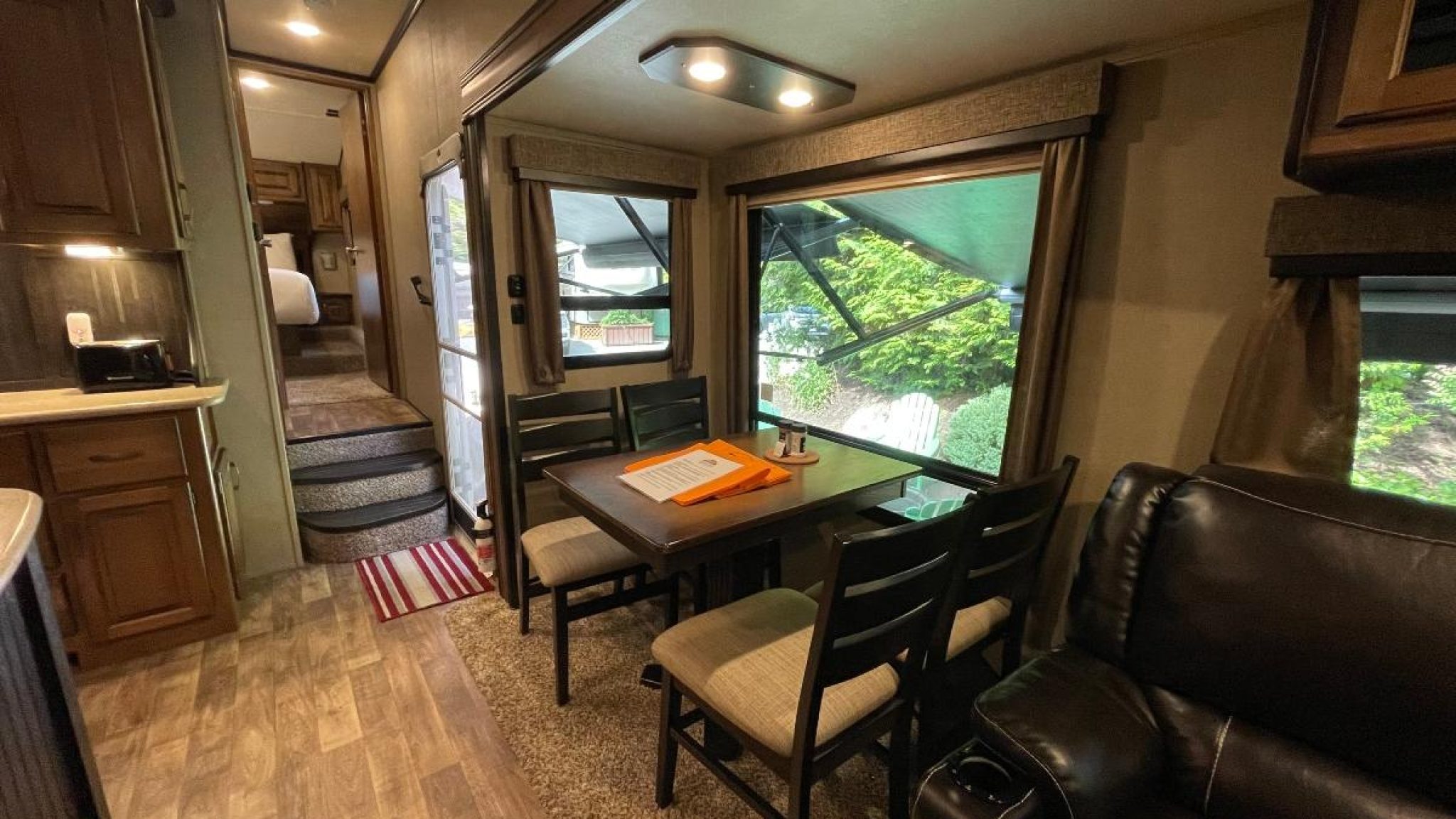 Dining Area RV! - Copy